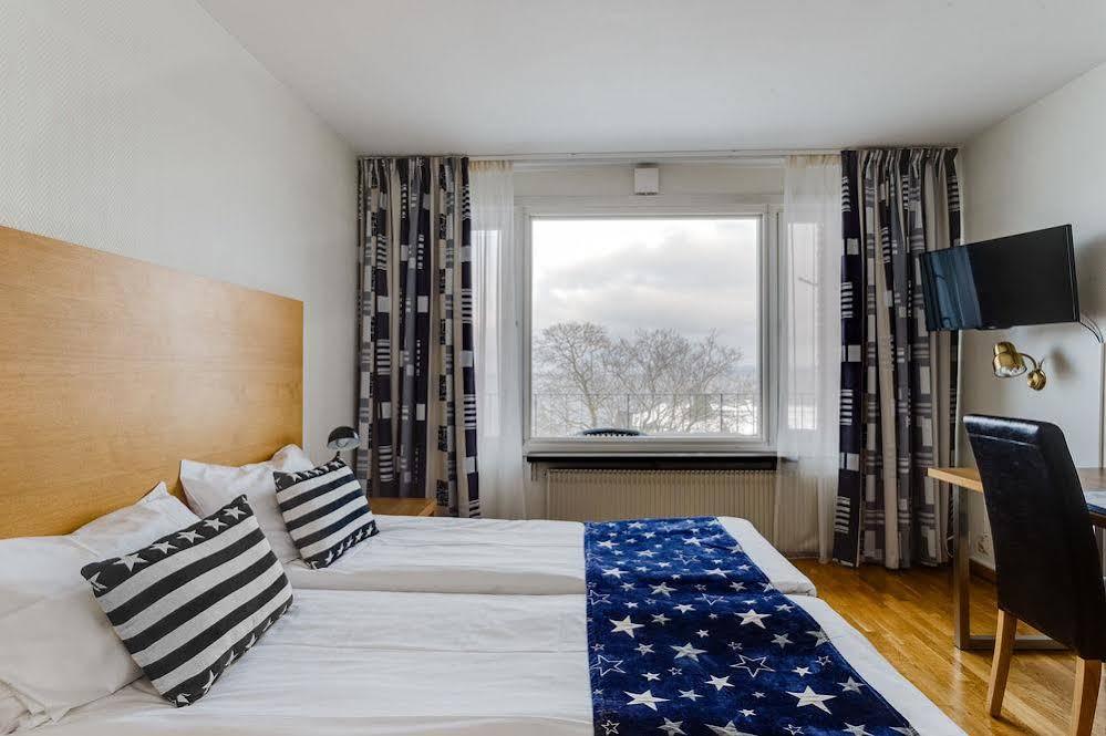 Sure By Western Hotel 3*