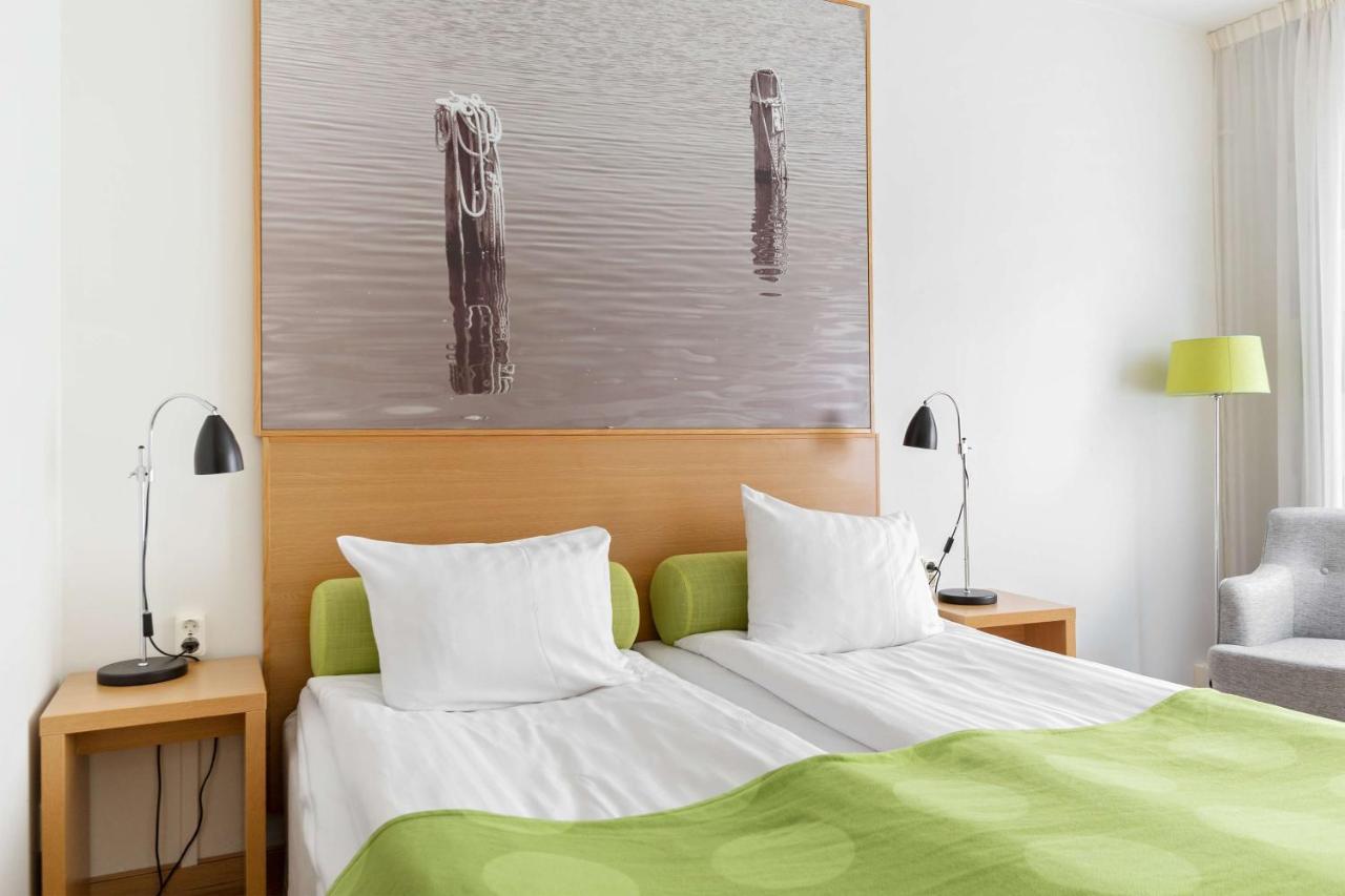 Hotel Sure By Western 3*